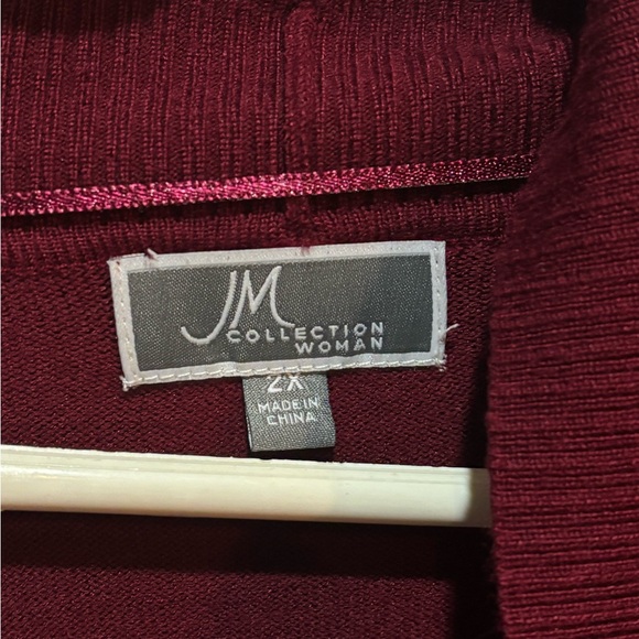 Women's Burgundy Sweater - Picture 2 of 3